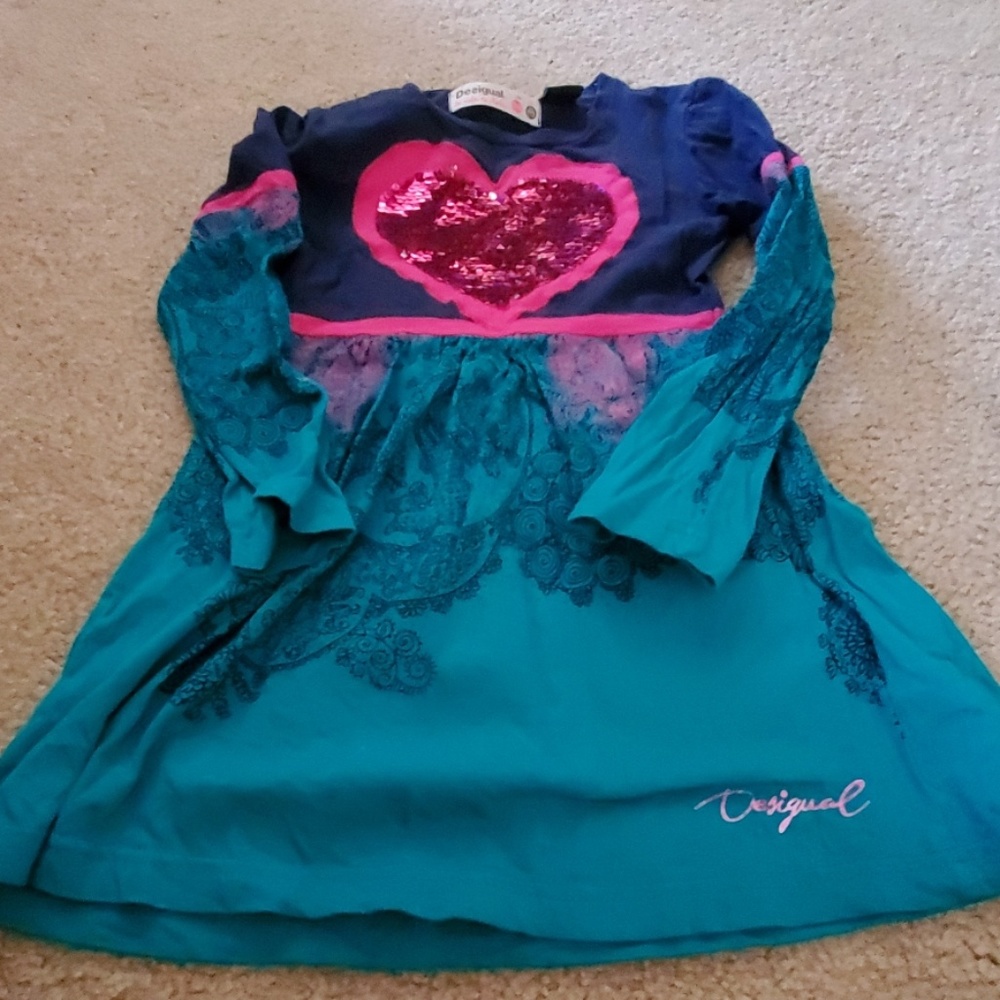Sequin dress navy top with a gorgeous bottom. - Picture 2 of 4